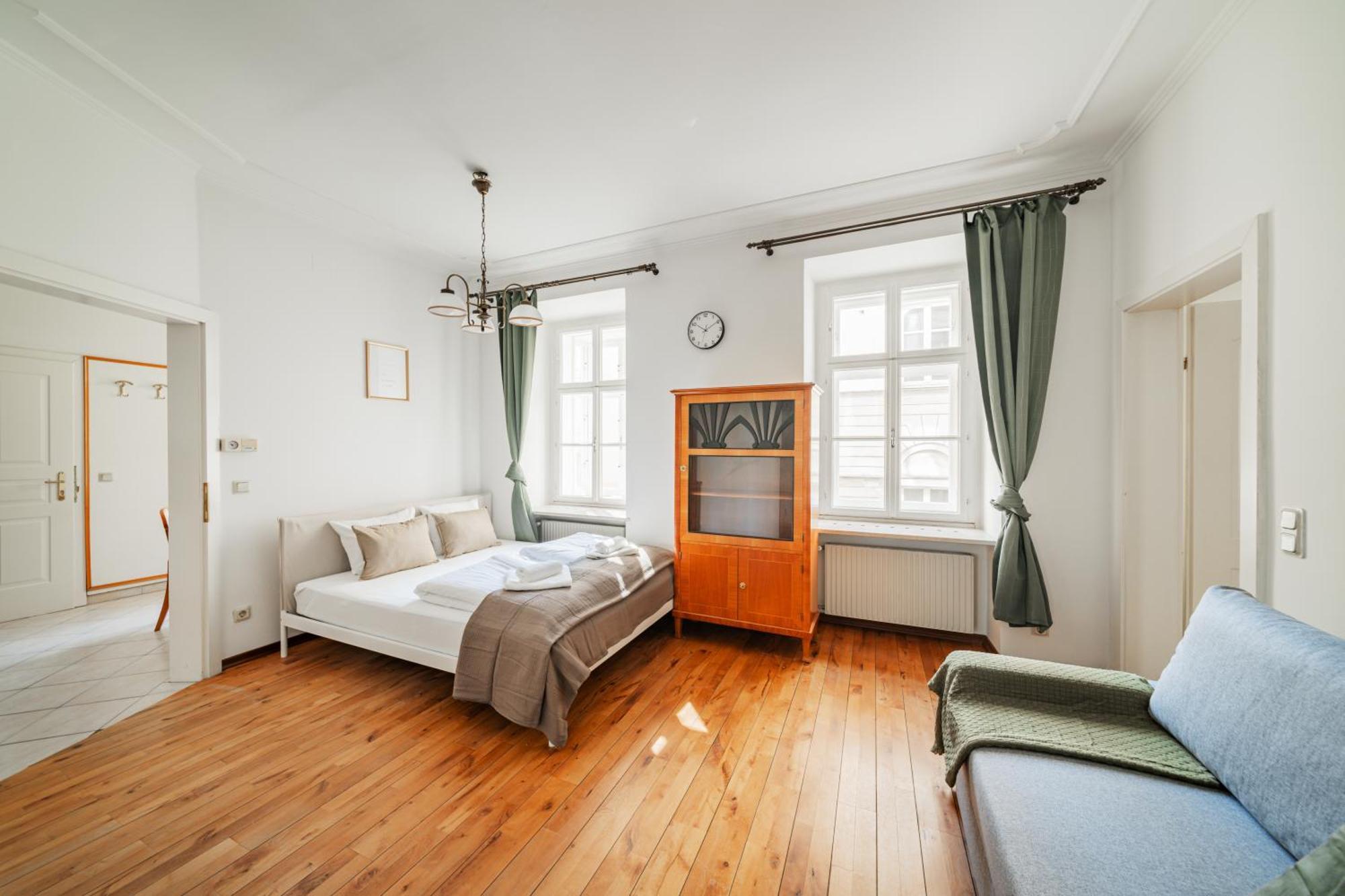 Big Ceasars Volkstheater Close To City Center Wien Ngoại thất bức ảnh