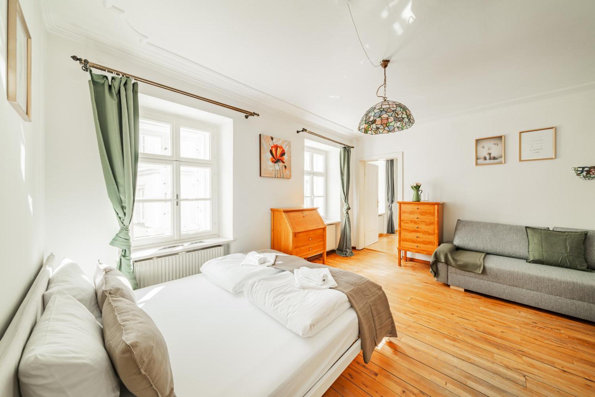 Big Ceasars Volkstheater Close To City Center Wien Ngoại thất bức ảnh